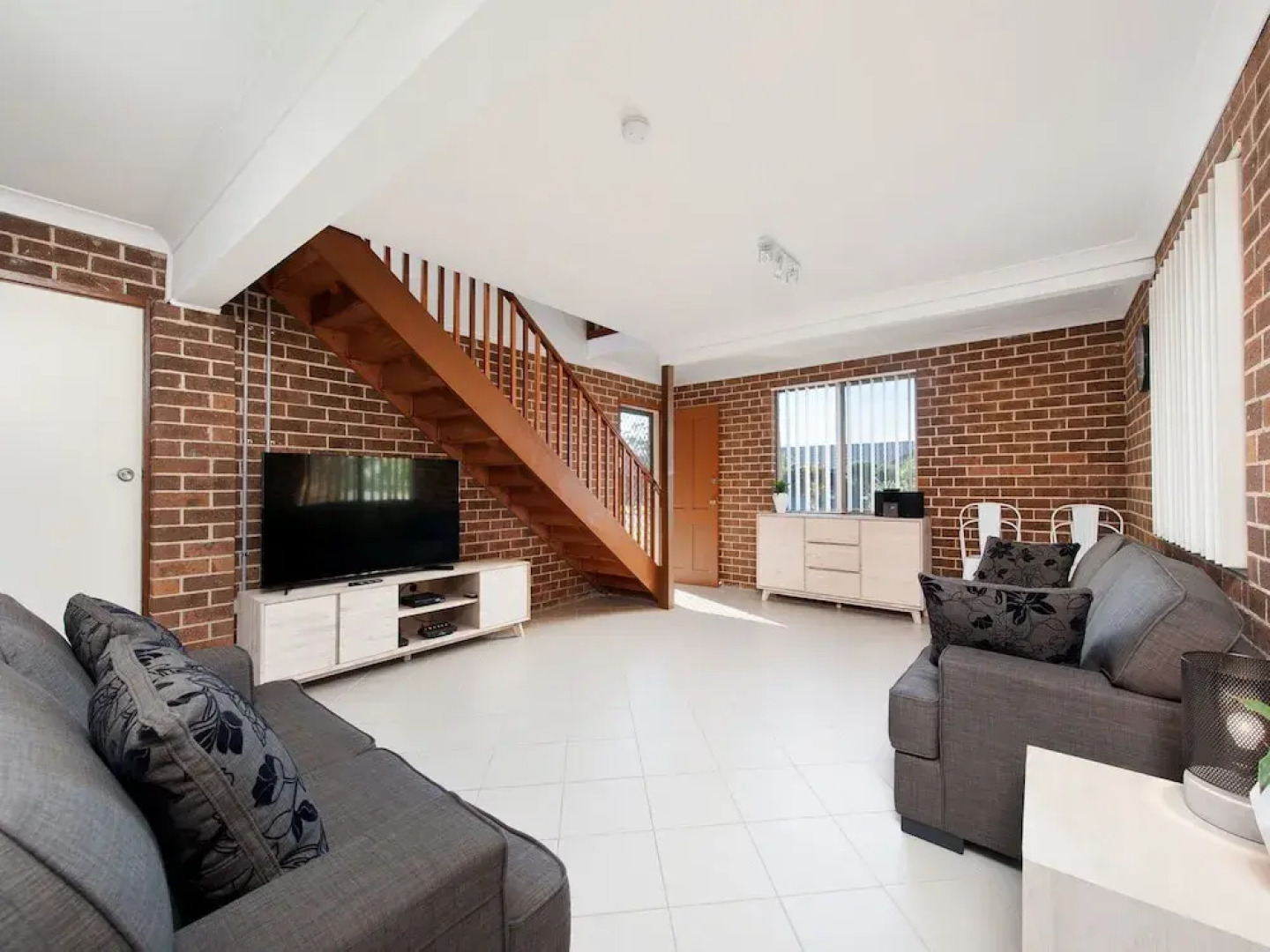 Happy Days, 49 Pantowora Street