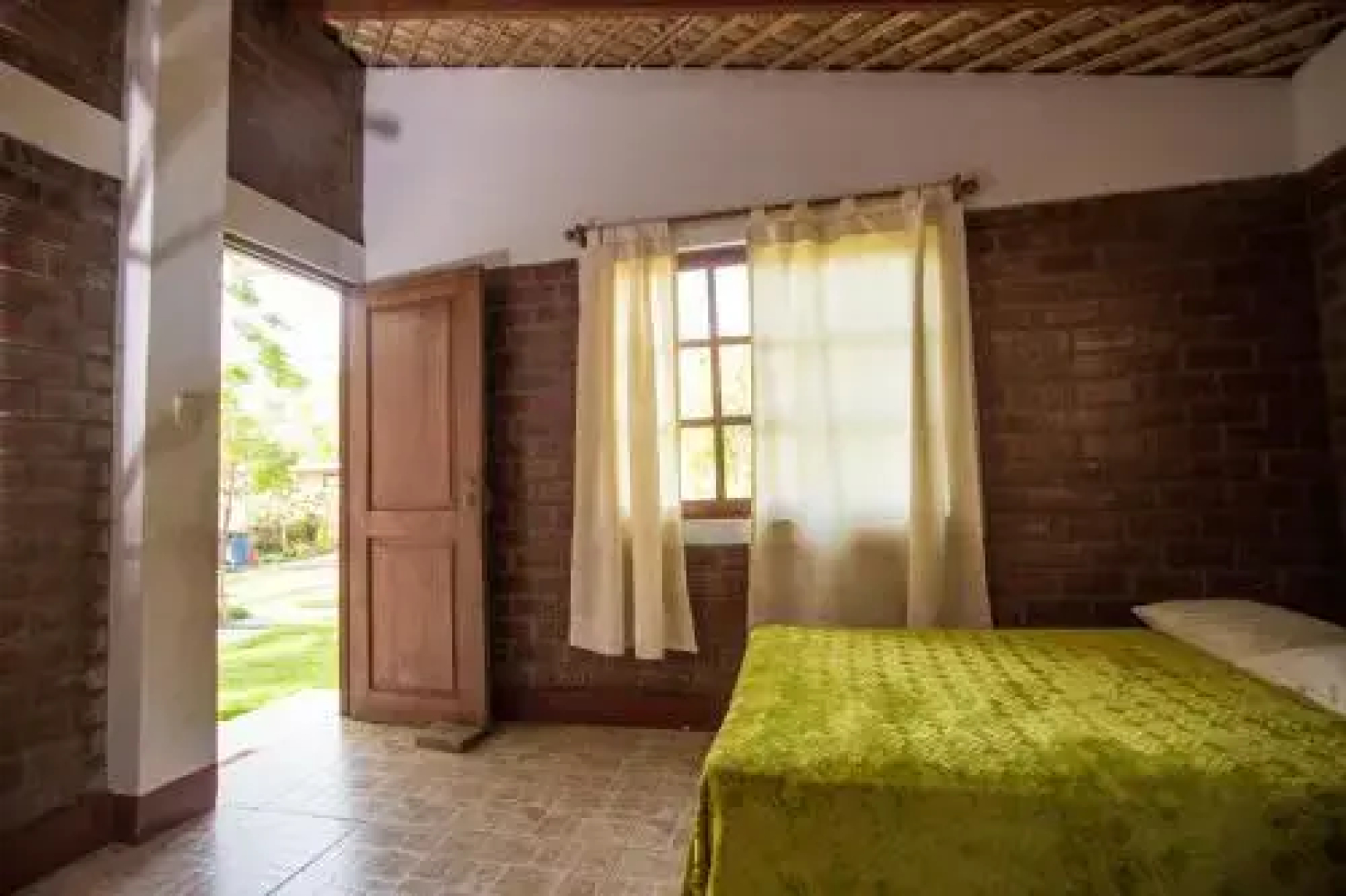 Casa Huerta Jacaranda