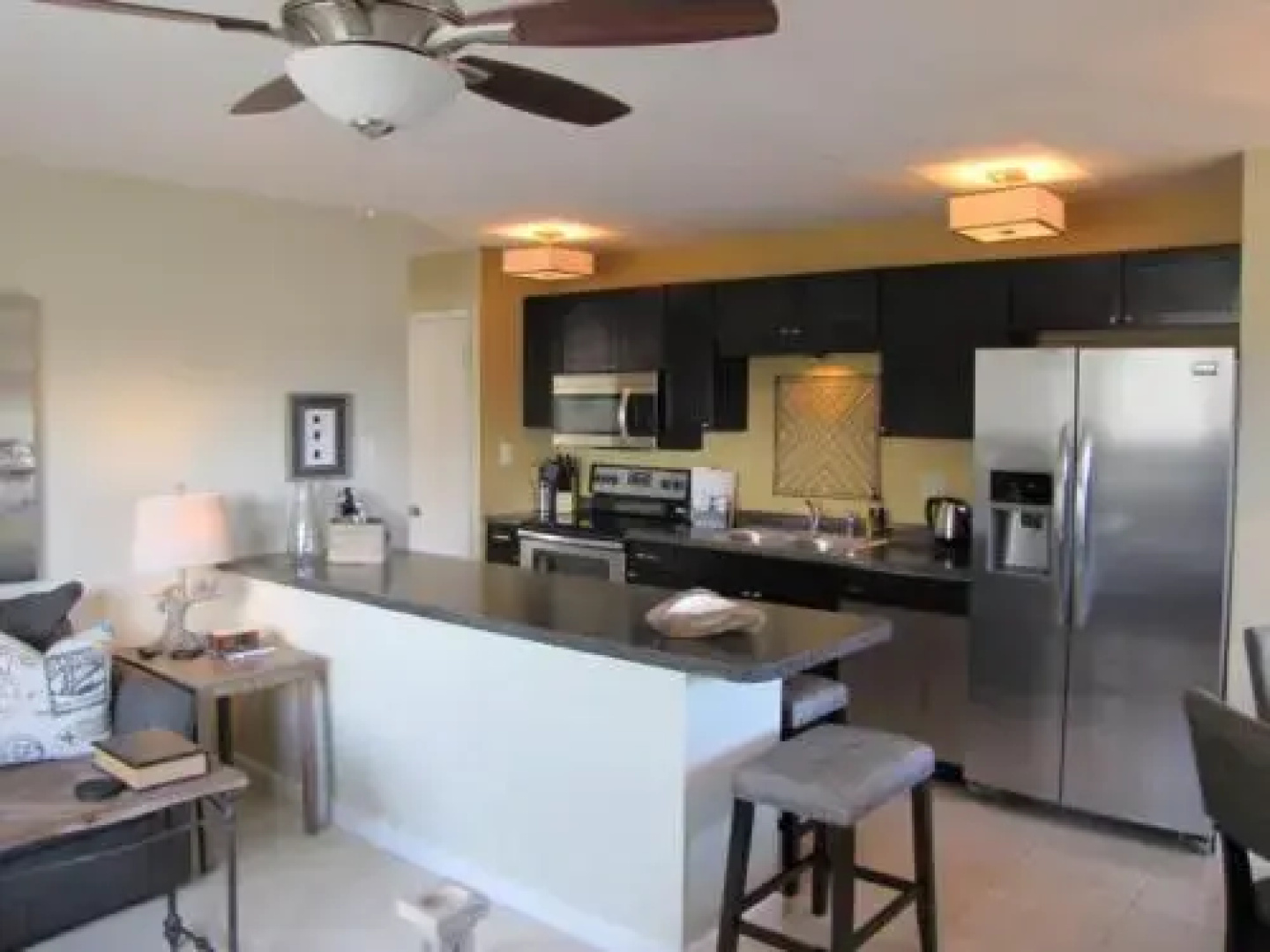 Six Wilton Flats