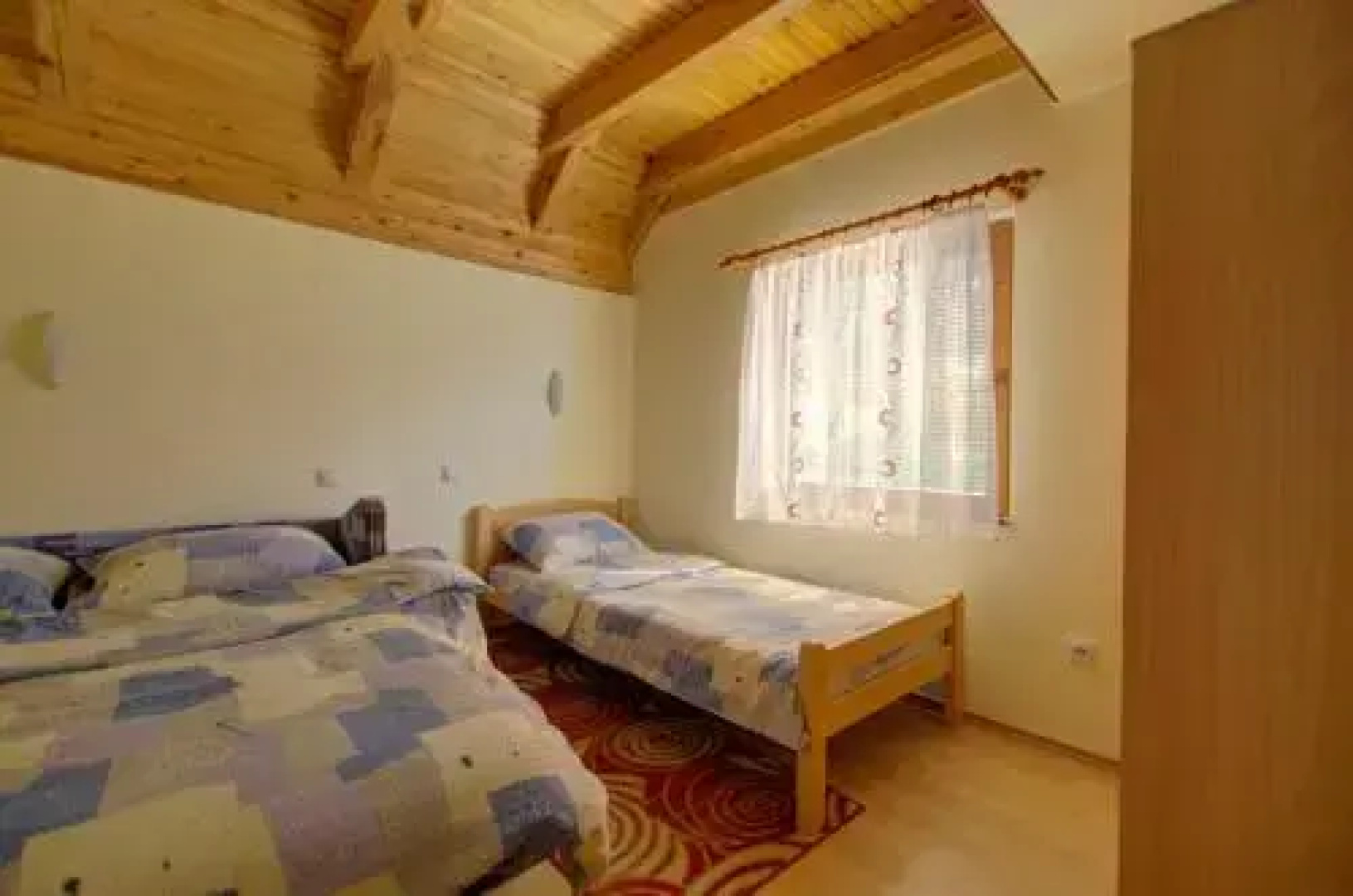 Apartments Strahinja