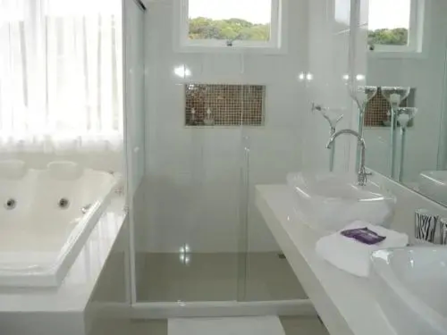 Casarão da Ferradura B&B