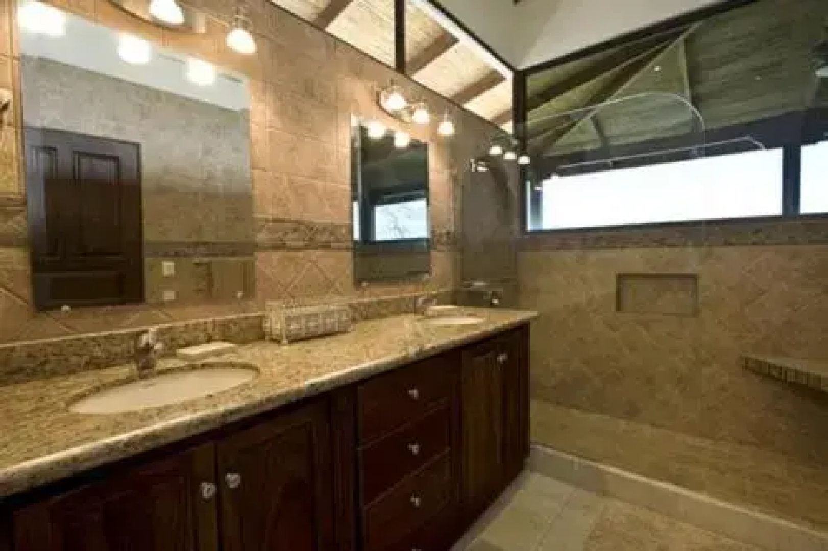 Casa Las Brisas - Wonderful Beach House