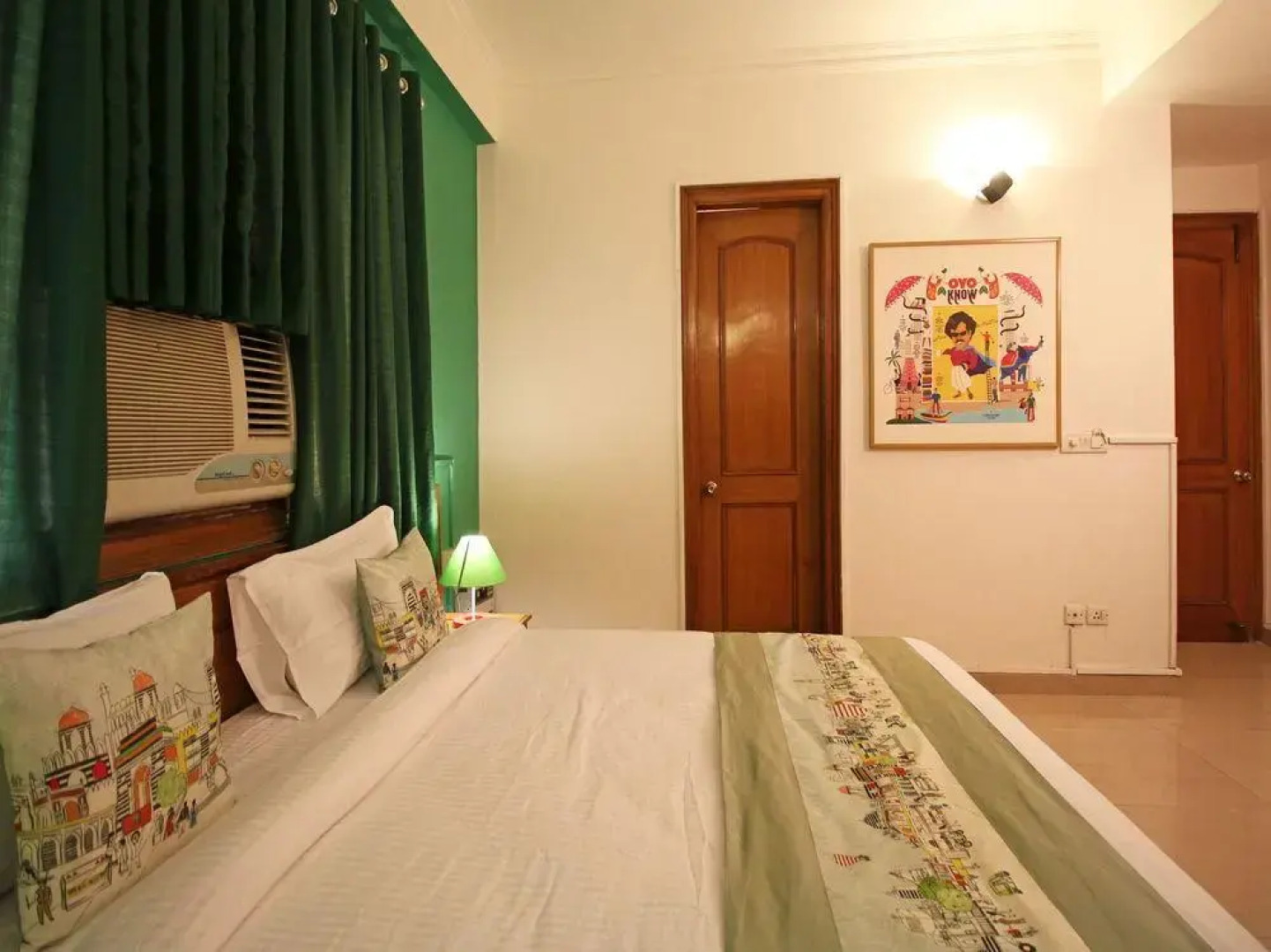 OYO Flagship Guru Dronacharya