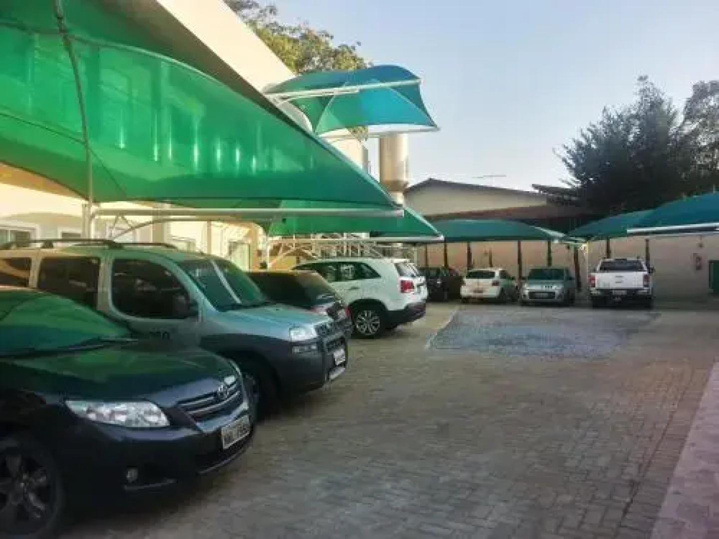 Flats Santa Genoveva