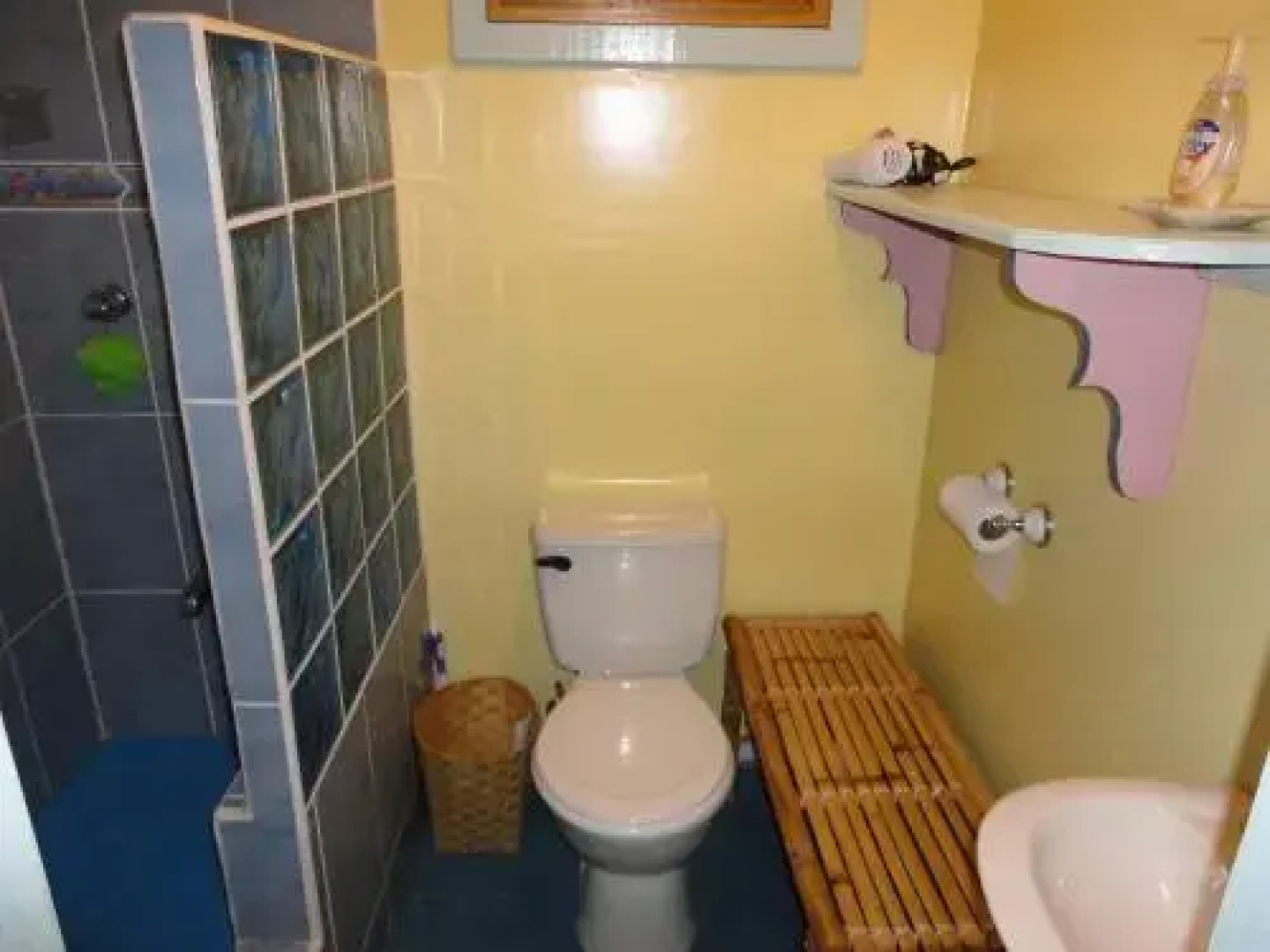 Guanaja Caribbean Cottages