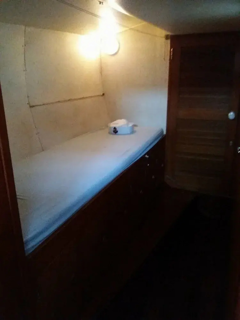 Valletta Grand Harbor Sailing Boat