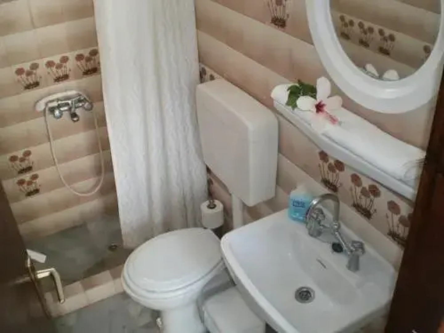 Paros Rita Studios