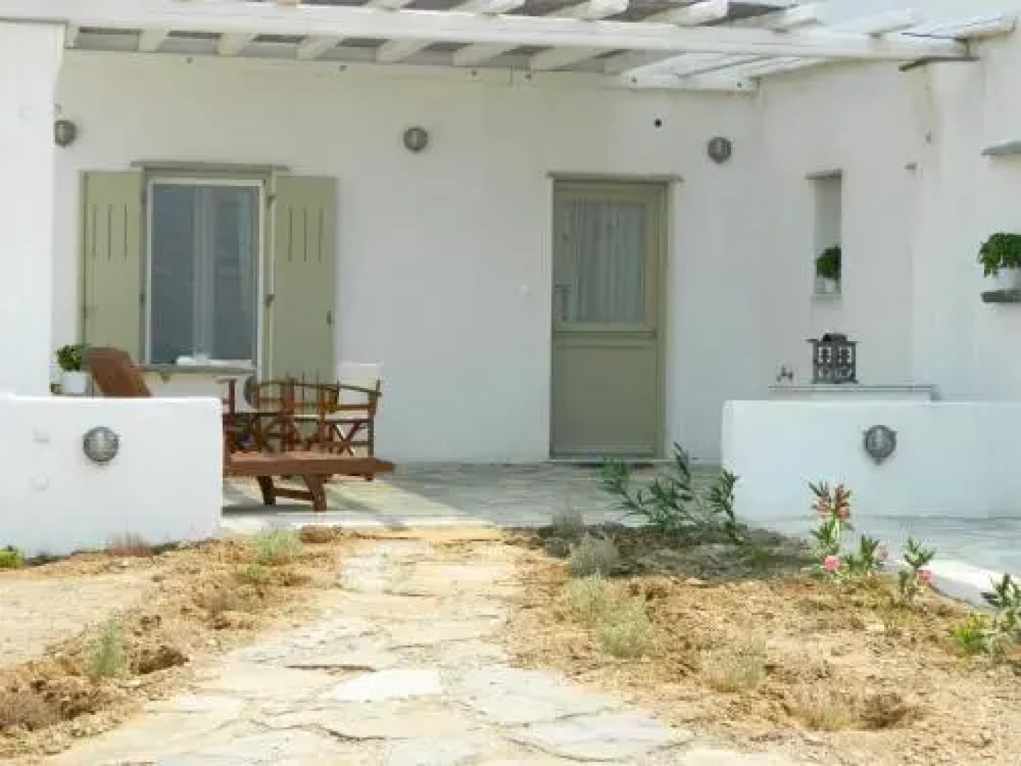 Akrotiraki Villas