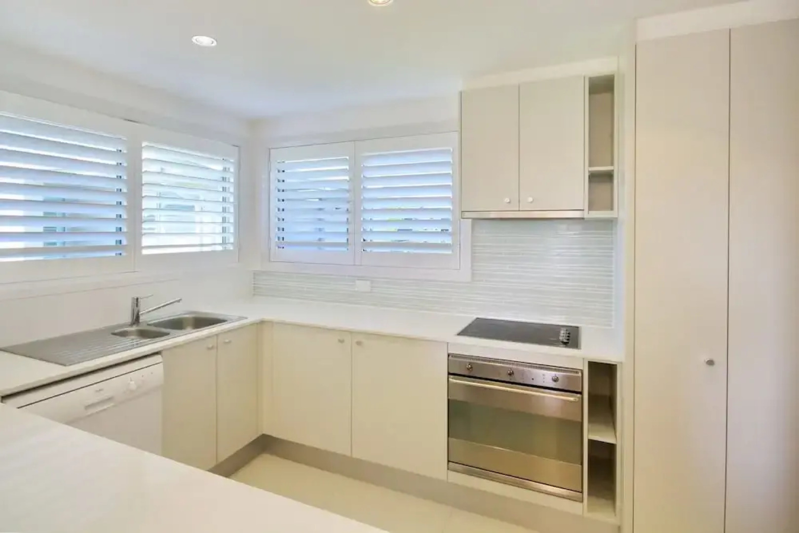 Pacific Blue Apartment, Unit 288A/265 Sandy Point Road