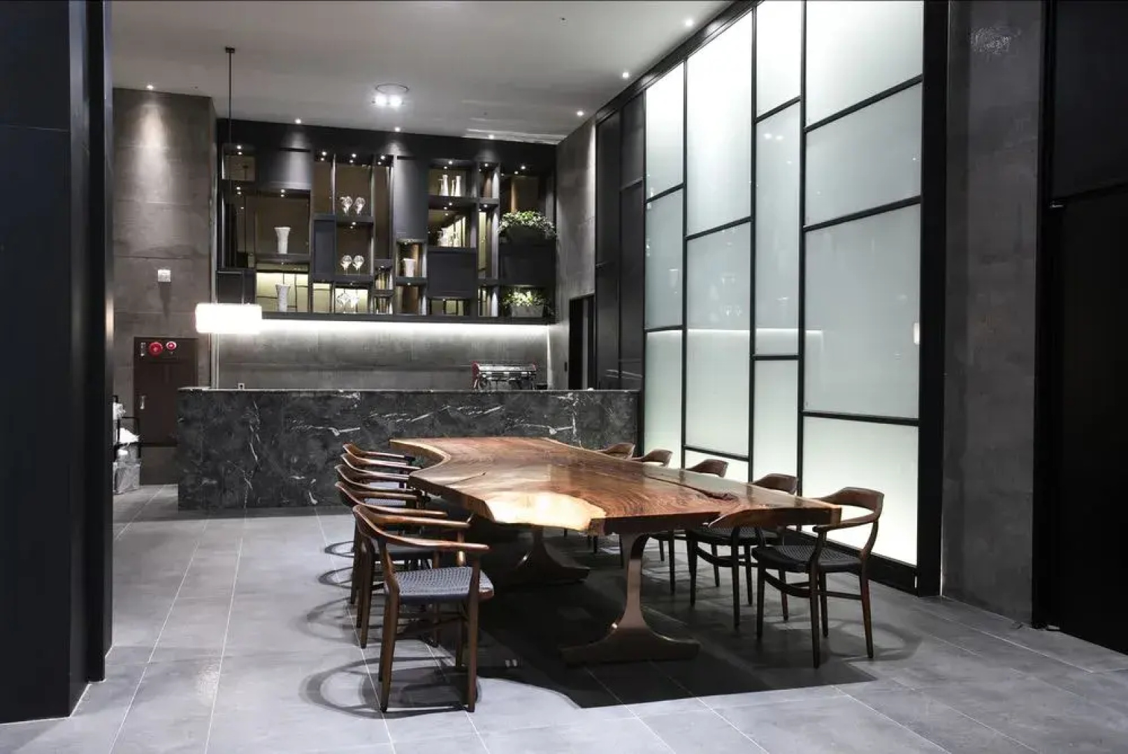 Masan Riviera Tourist Hotel
