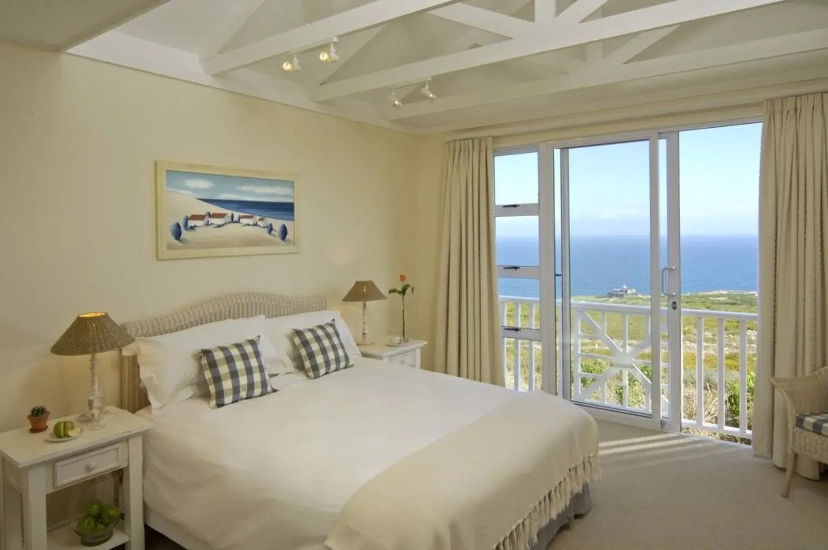 Lodge 64 Pinnacle Point