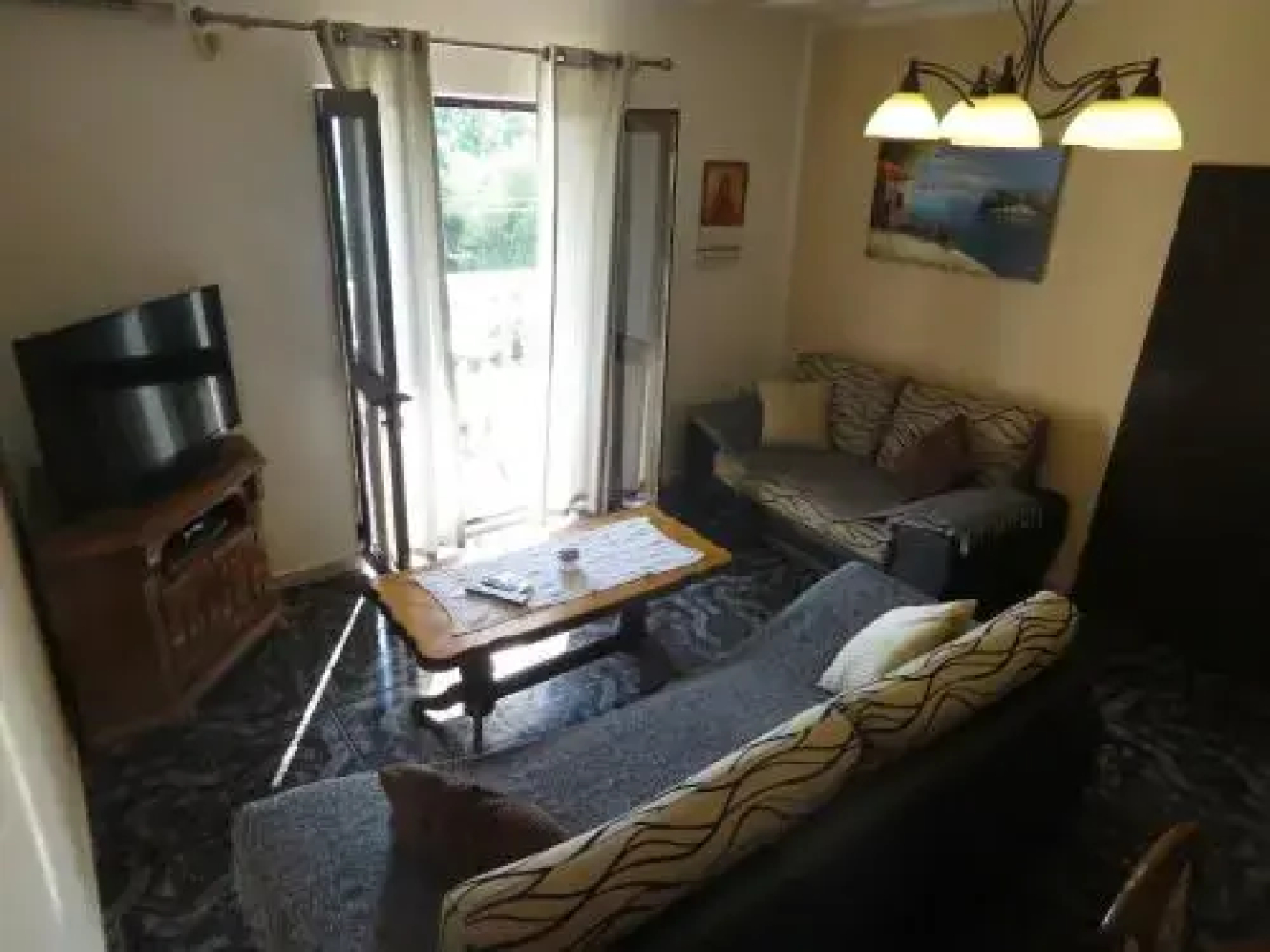 Villa Uros