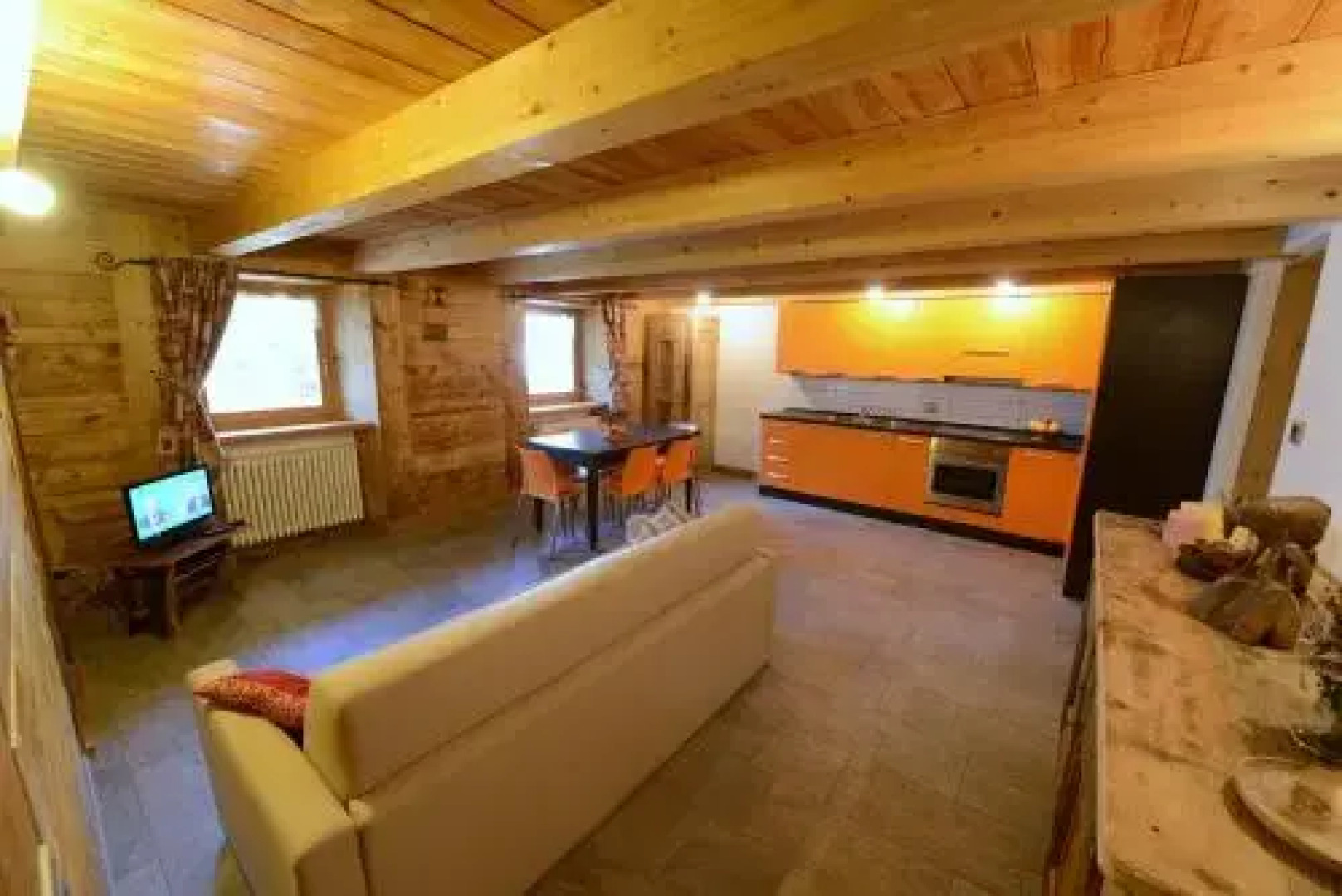 Vieilles Maisons D'Introd