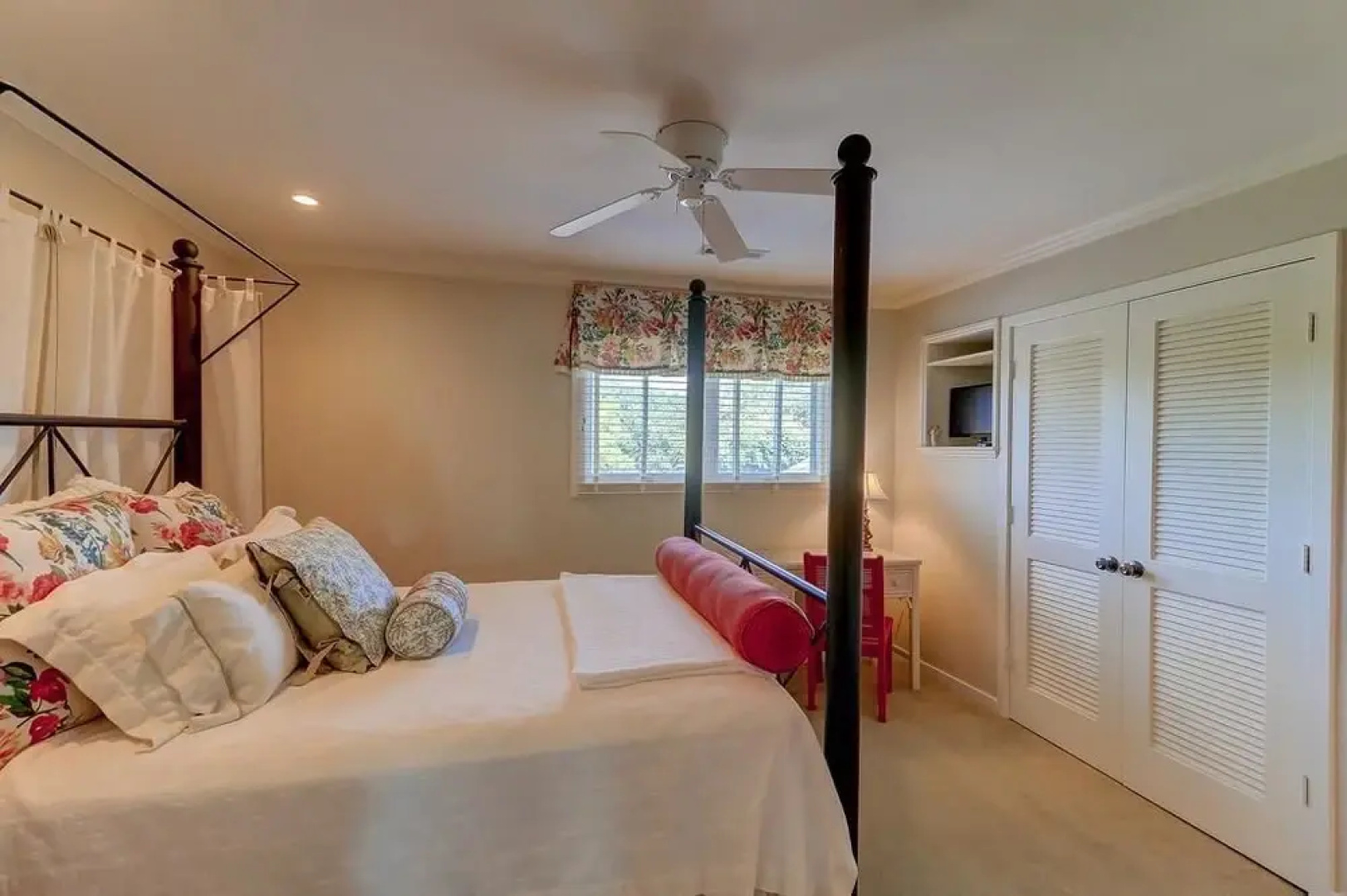 41 Beach Club Villa 3 Bedrooms 3 Bathrooms Condo