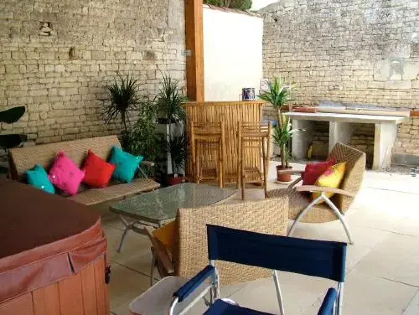 La Maison des Grands Bambous