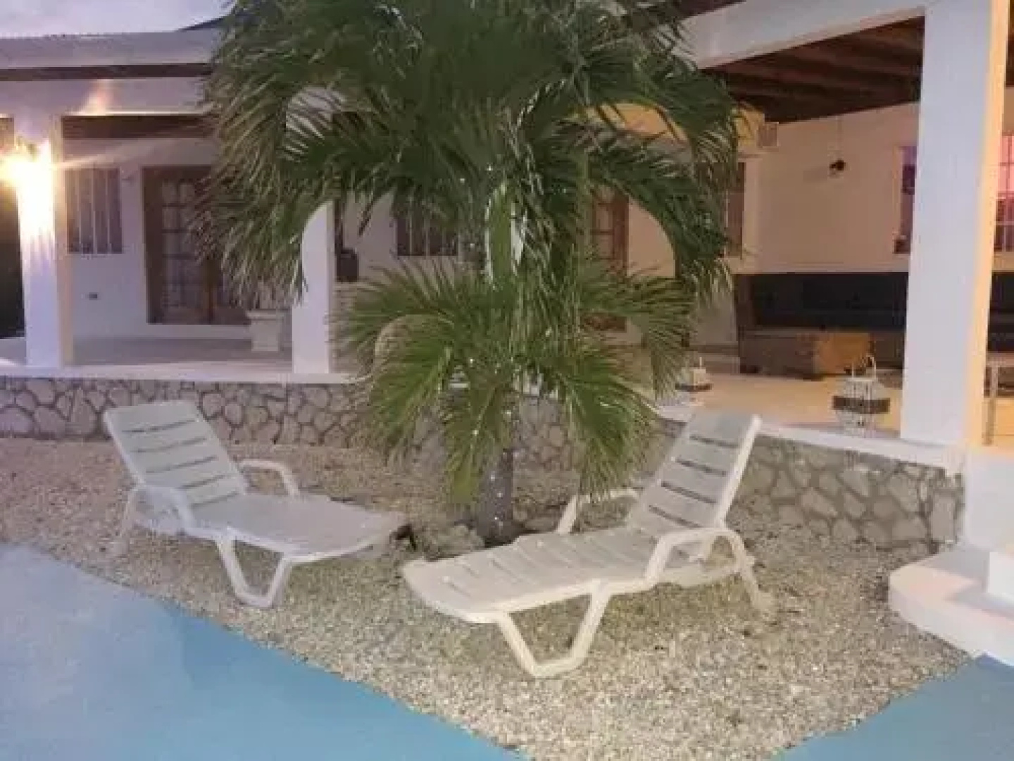 Blue Sky Villa