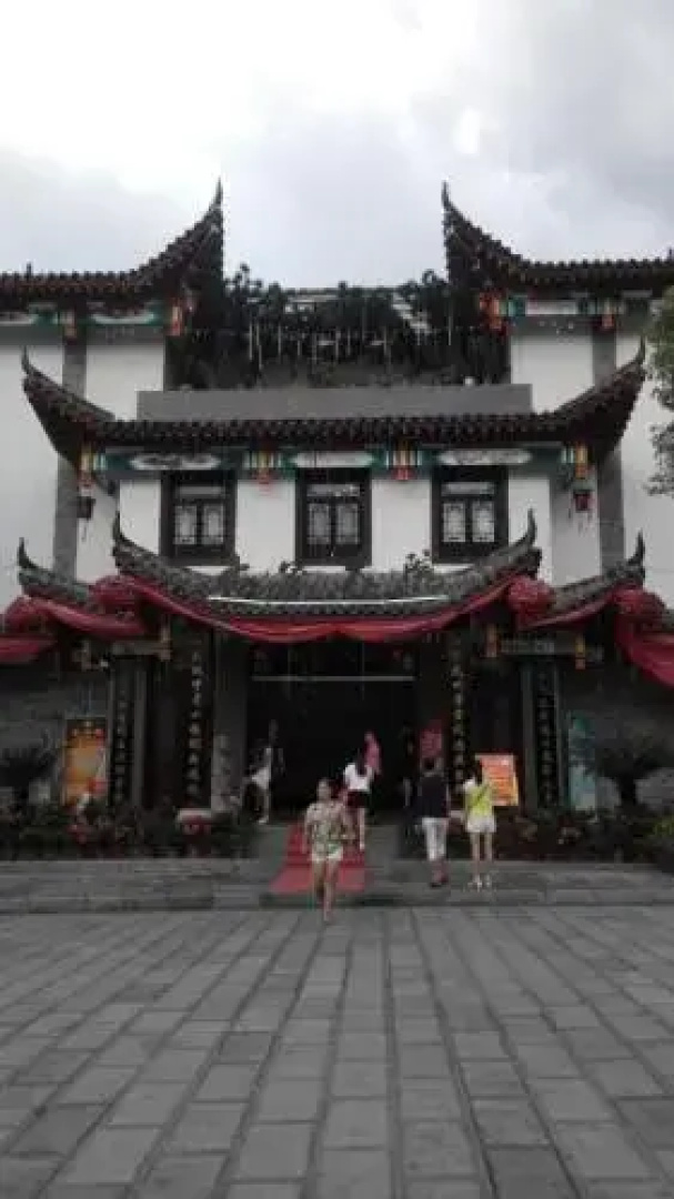 Enshi Grand Canyon Chunlun Farmstay