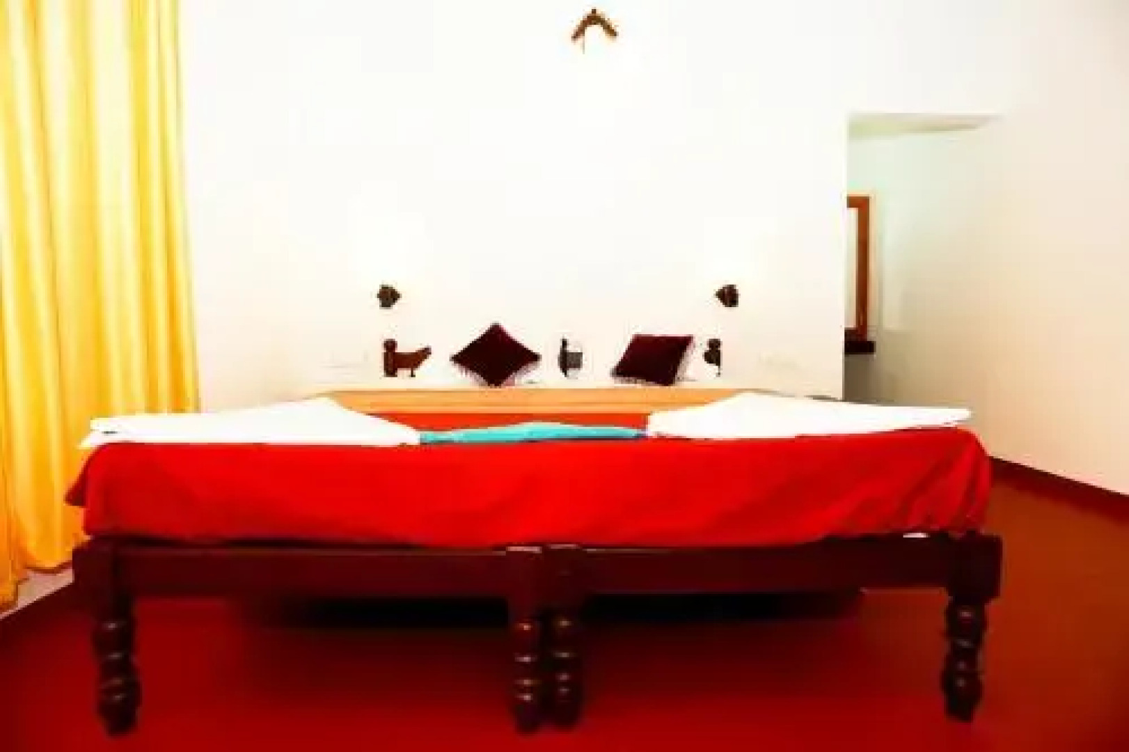 Marari Charlys Homestay