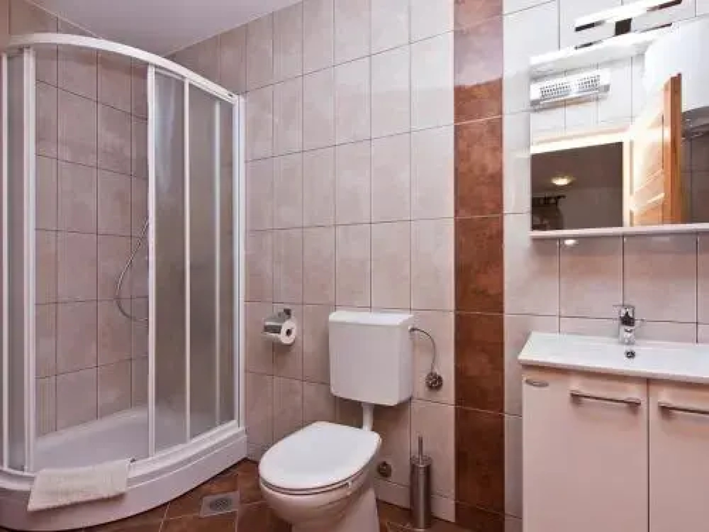 Holiday Home Peresiji 81