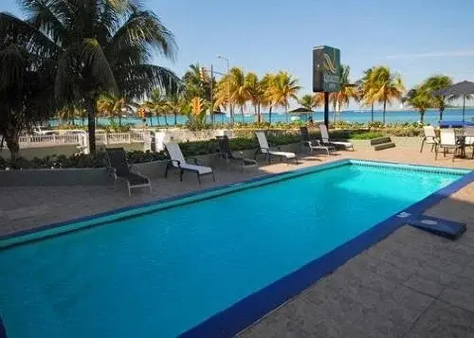 Nassau Junkanoo Beach Resort