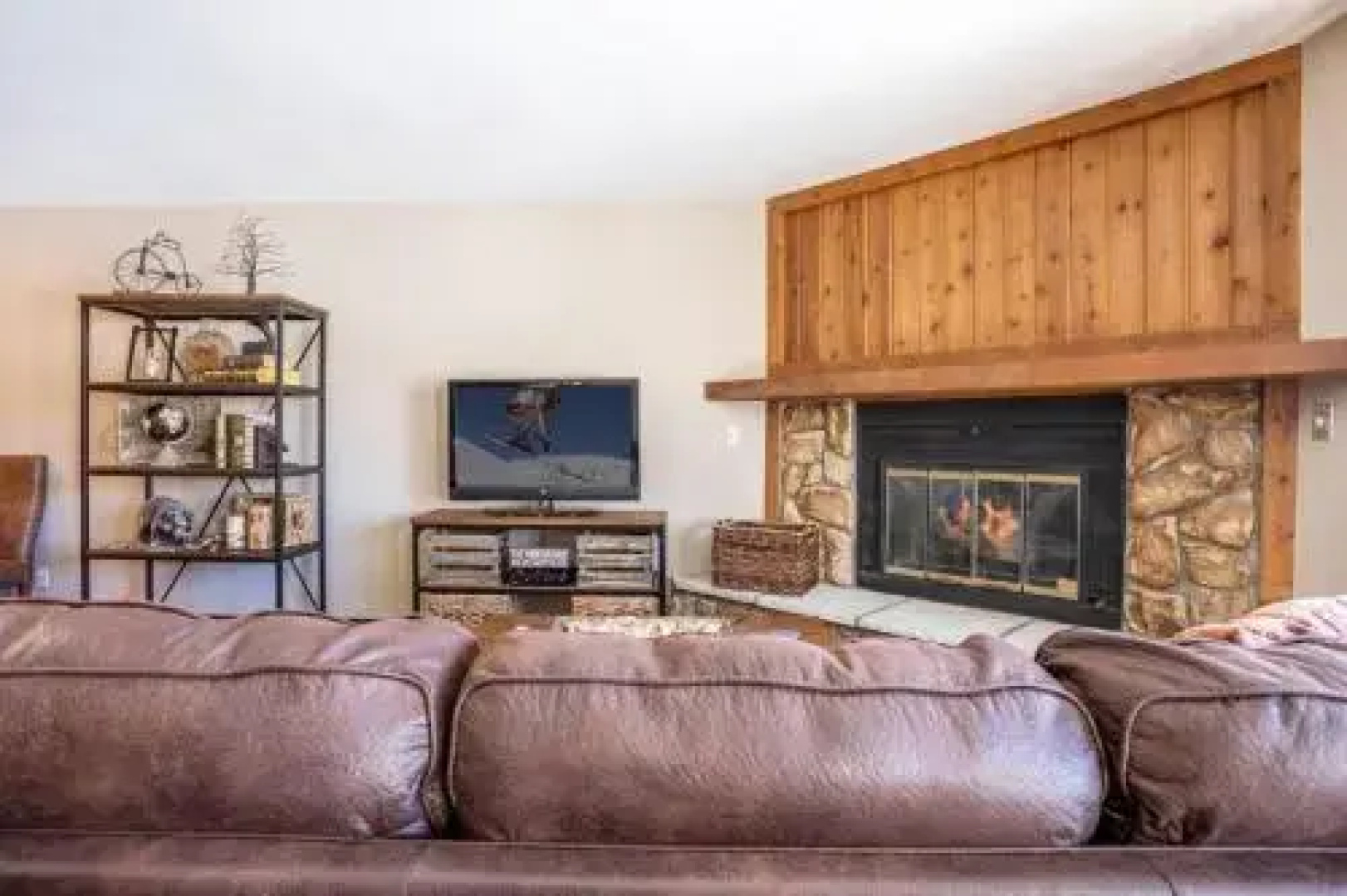 4812 Salt Lick