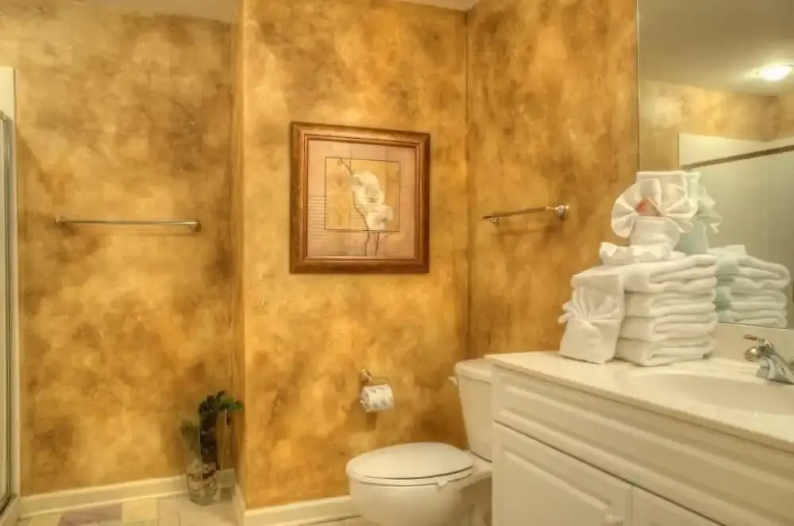 Margate Tower 2401 4br 3 Ba Direct Oceanfront 4 Bedroom Condo by RedAwning