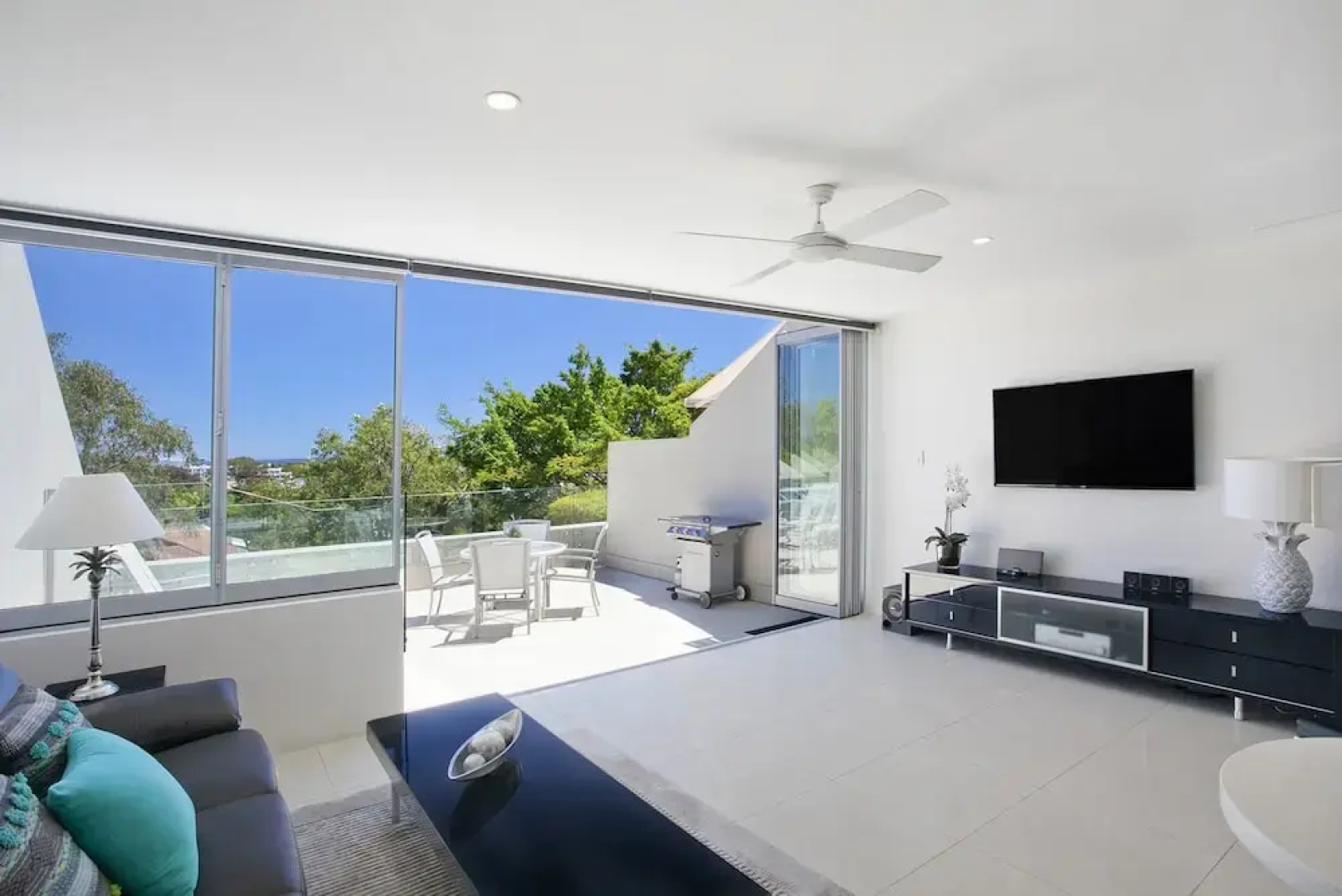 No 1 In Hastings Street