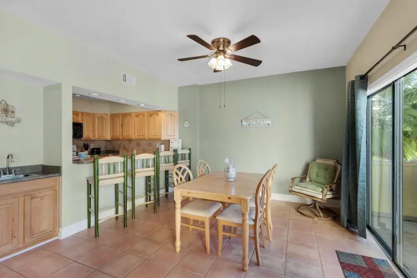 Santa Rosa Delight - 3 Br Townhouse