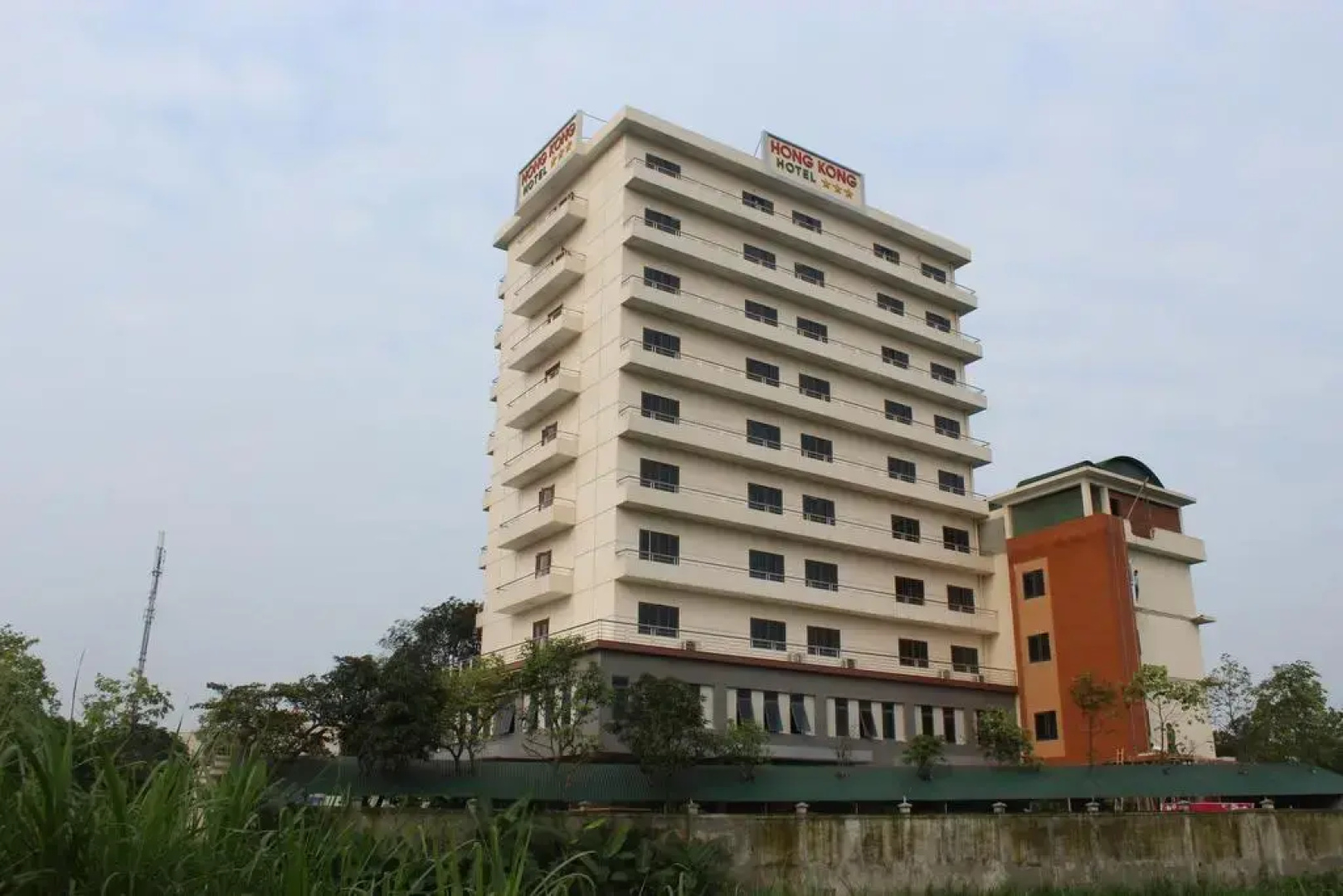 Khách sạn Sen Hồng