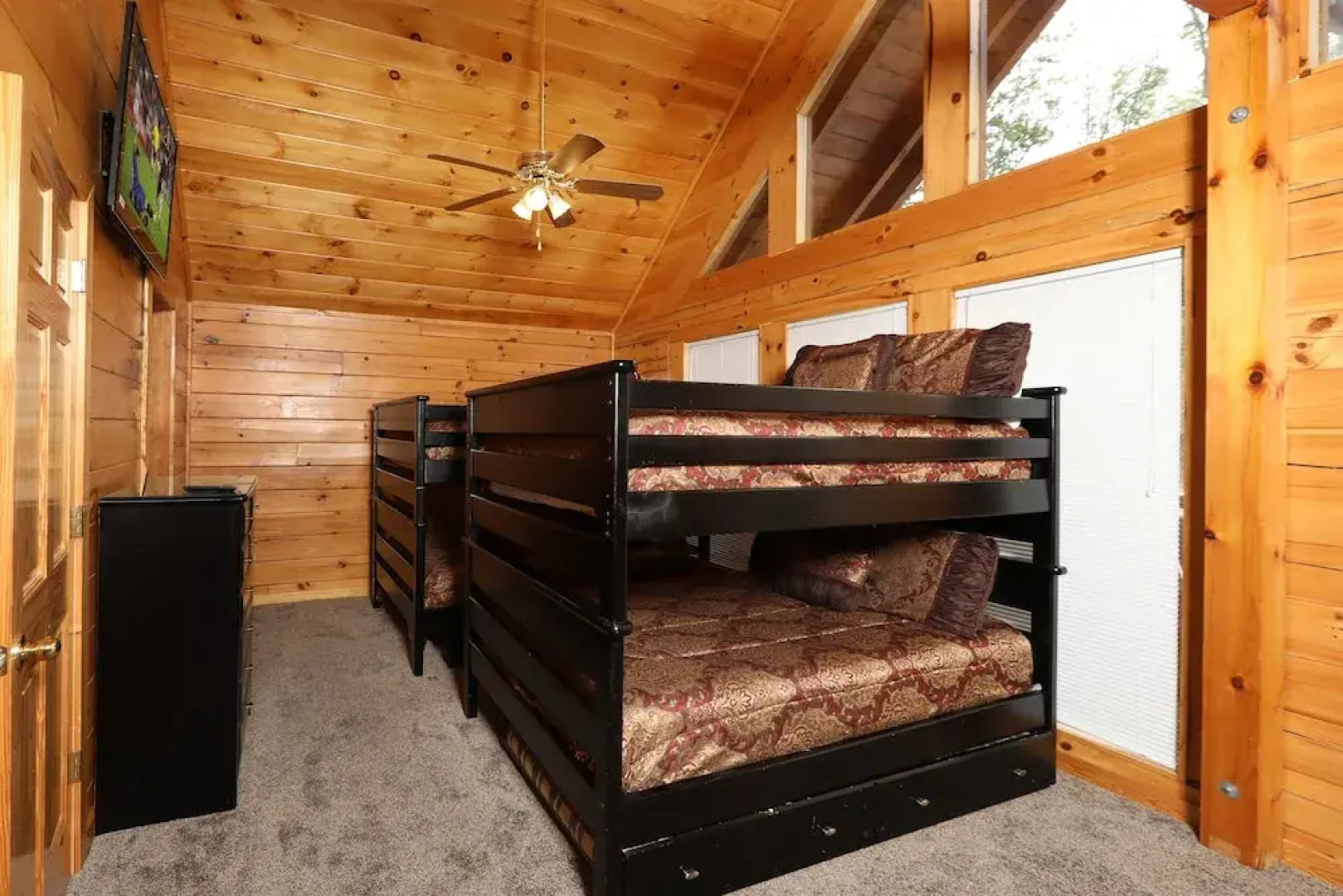 Poolish Behavior 7 Br cabin by RedAwning
