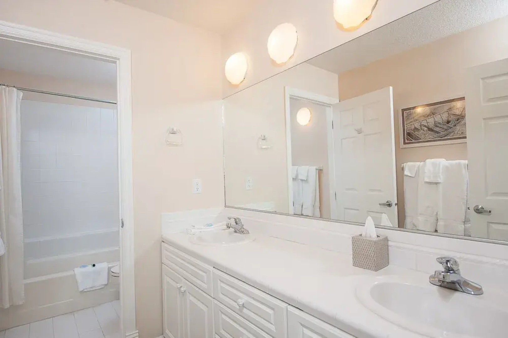Seaview Condos 403 2 Br by RedAwning