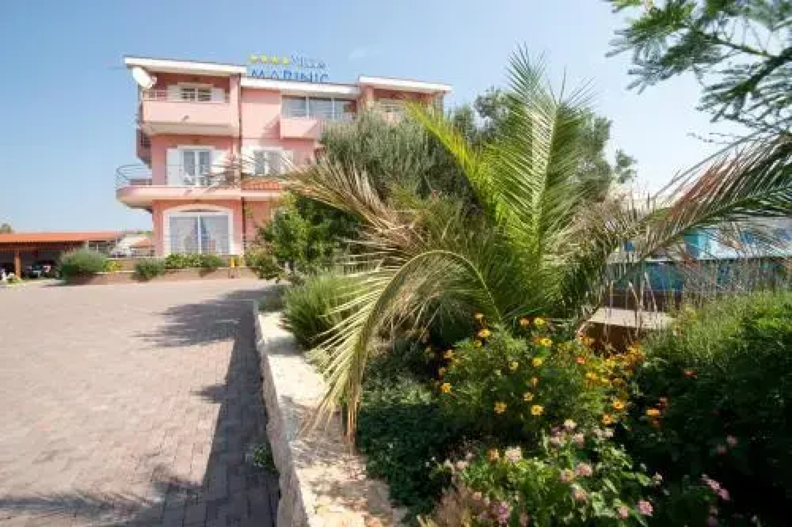 Apartments Marinić