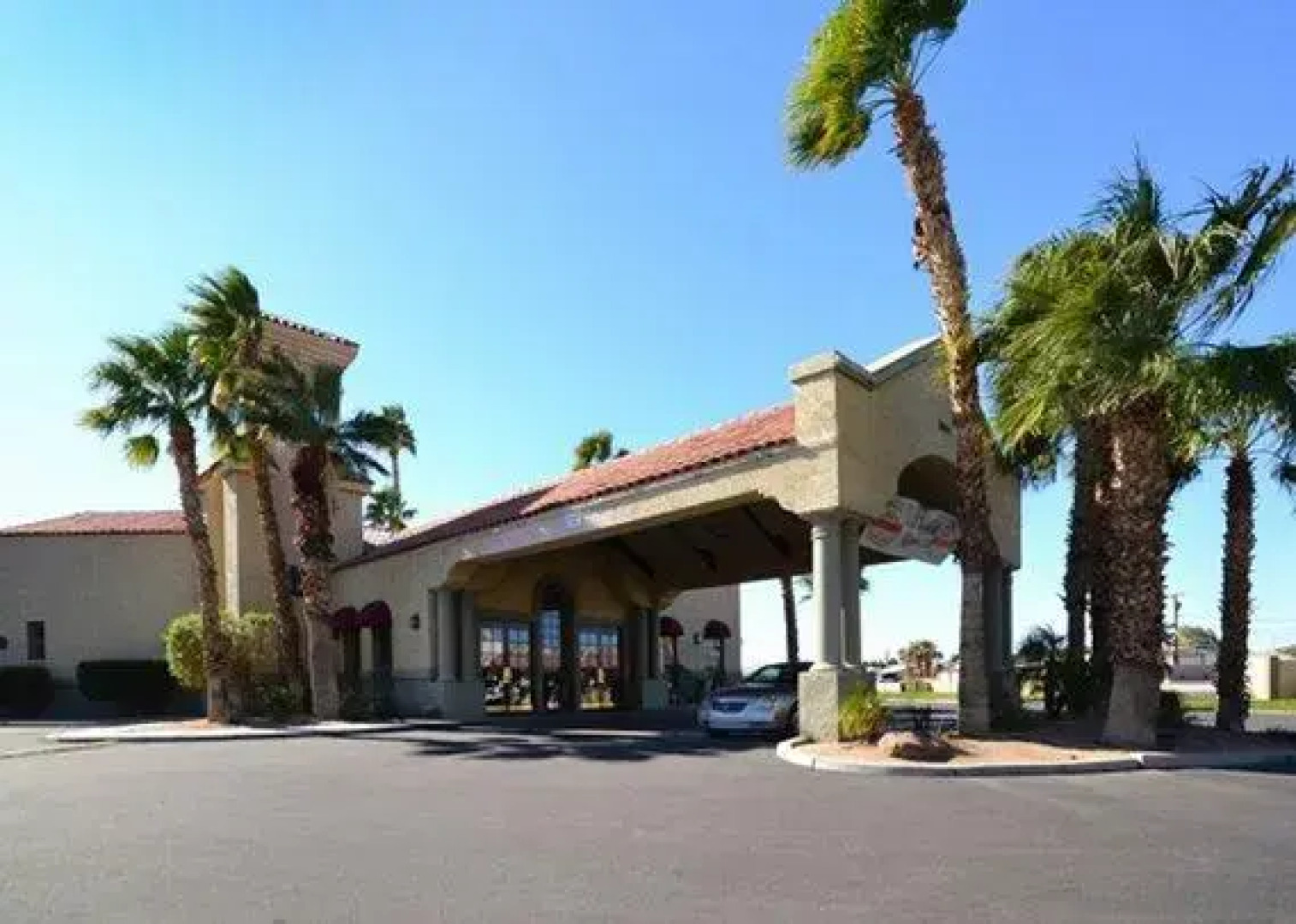Clarion Suites Yuma