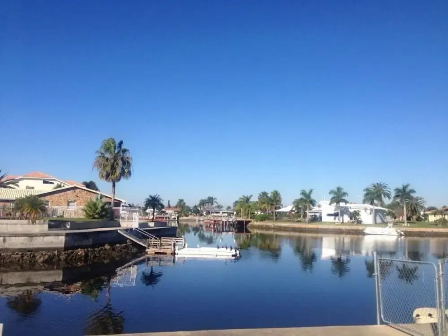 The Sunset House - Three Bedroom Home