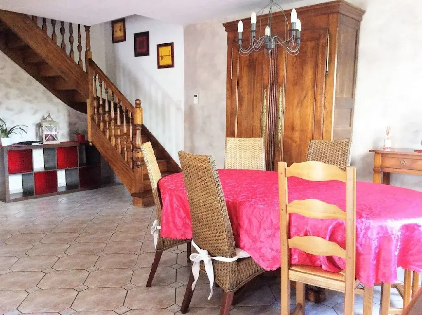 Peaceful Tregomeur house