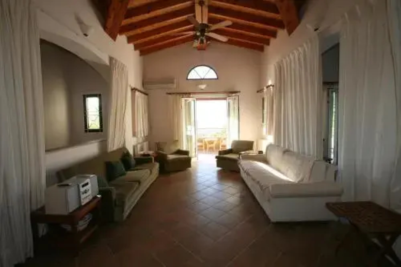 Pomos Villa