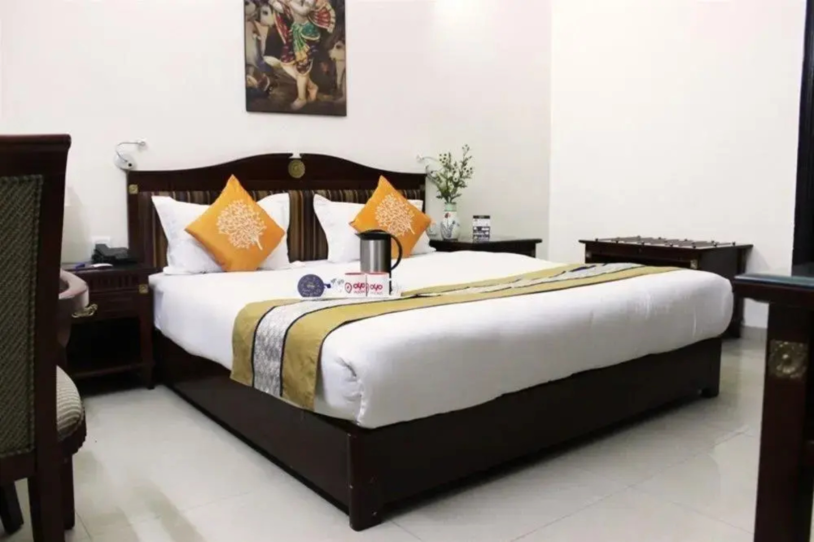 OYO Premium Bhakti Vedanta Marg