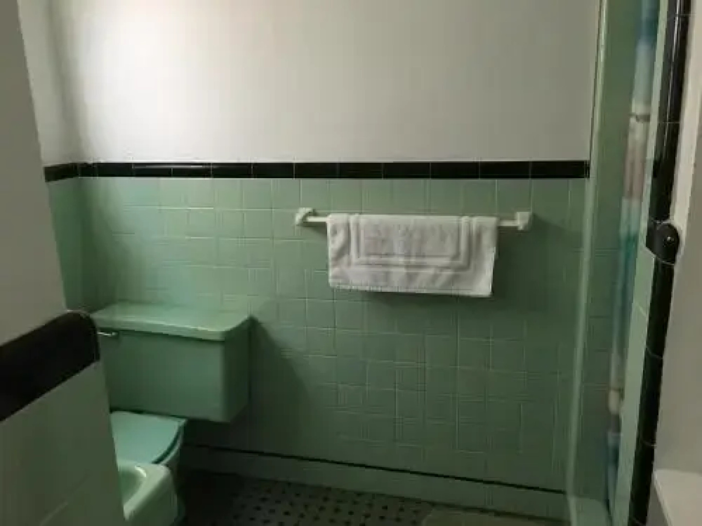 Mayflower Apartments