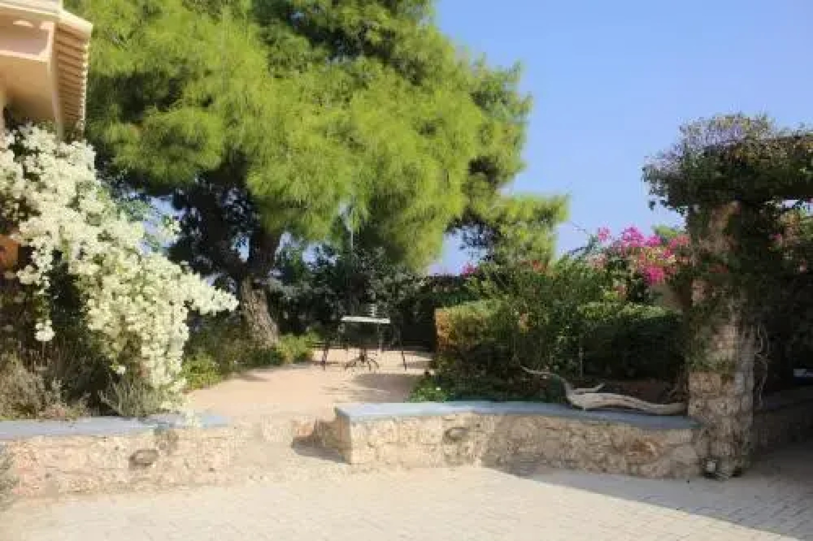 Villa Alti