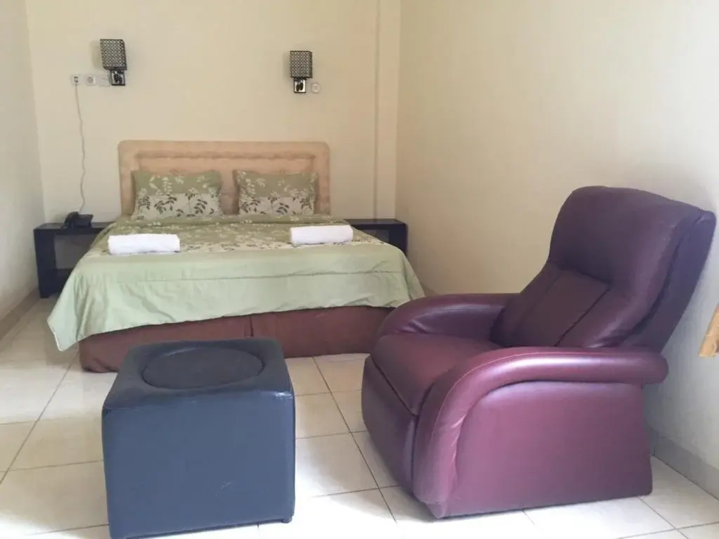 OYO 2255 Hotel Triantama