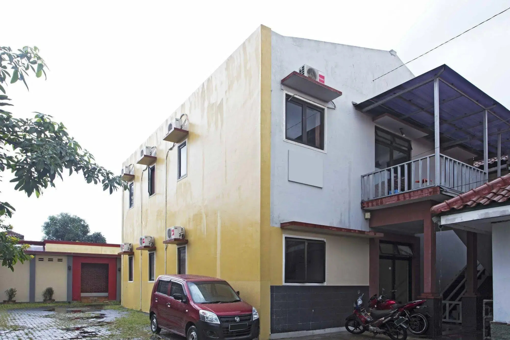 RedDoorz @ Pinang Tangerang