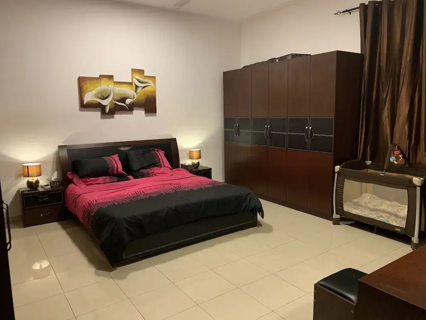 Luxury Furnished 3BR near LAKE Khalid