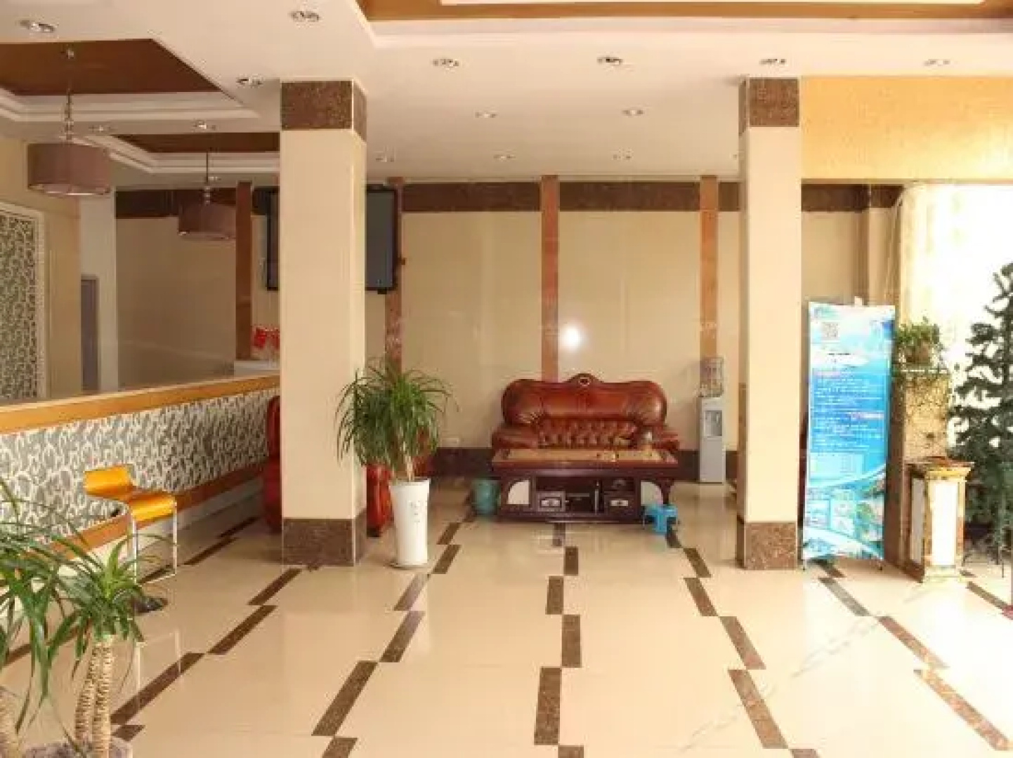 Wudang Moutain Sunny Hotel