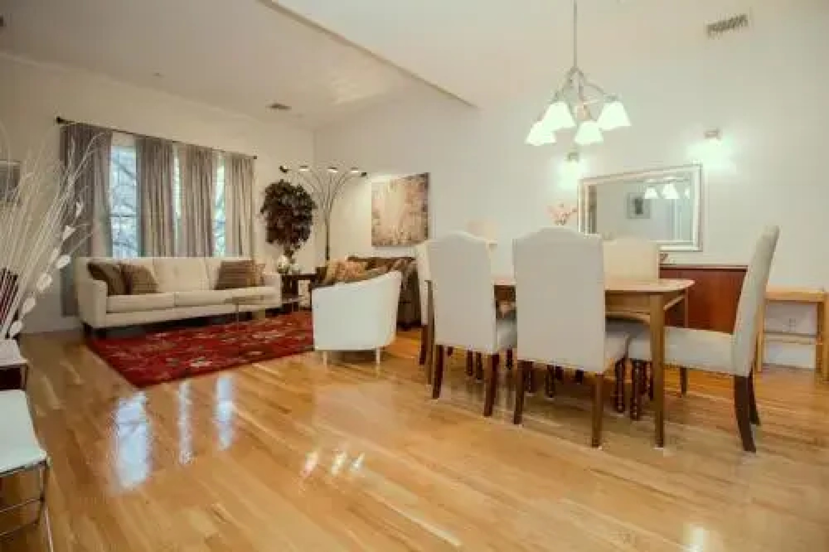 Brookline Village Townhouse by STARS of Boston