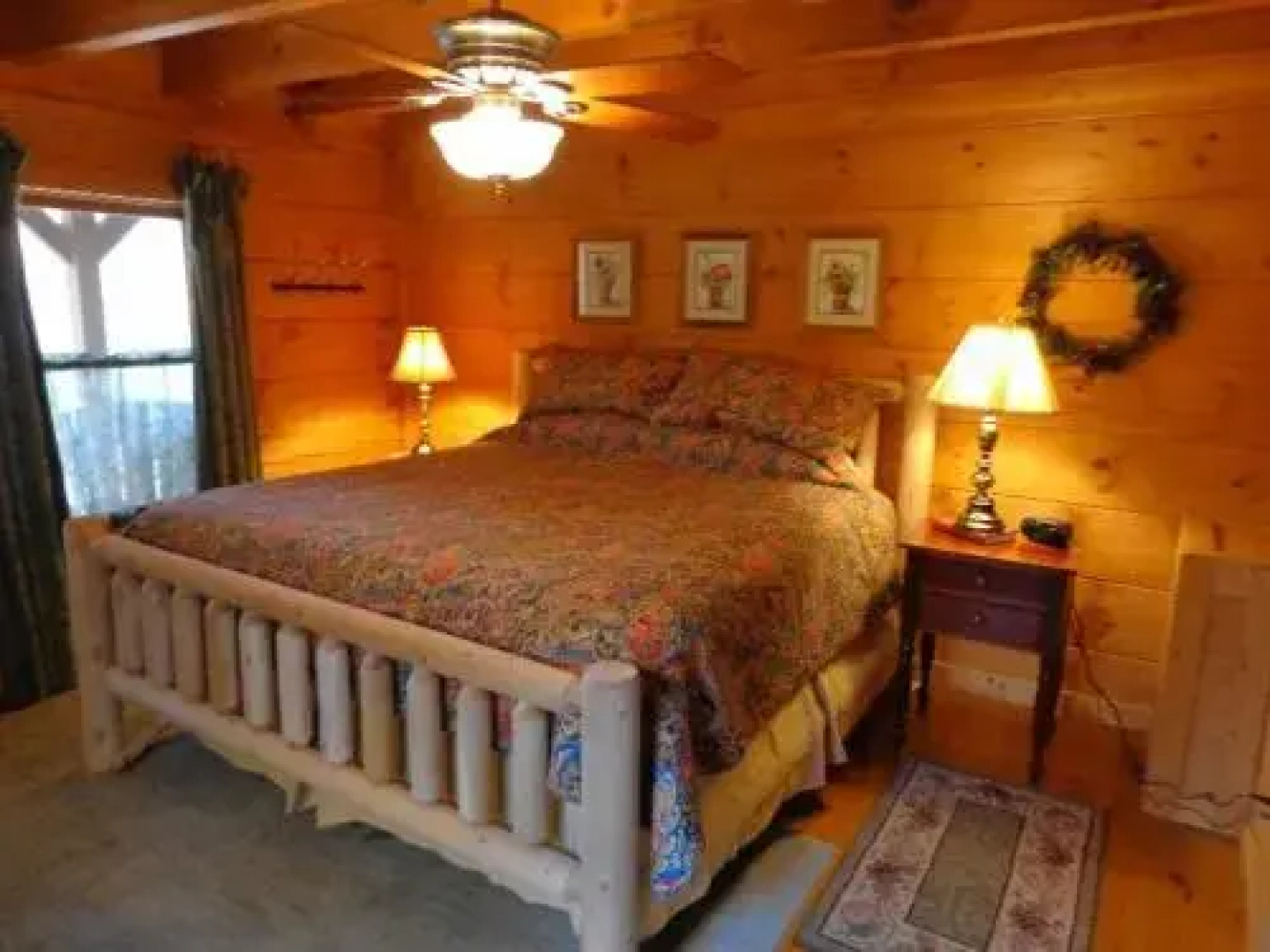 Laurel Haven - 2 Br home by RedAwning