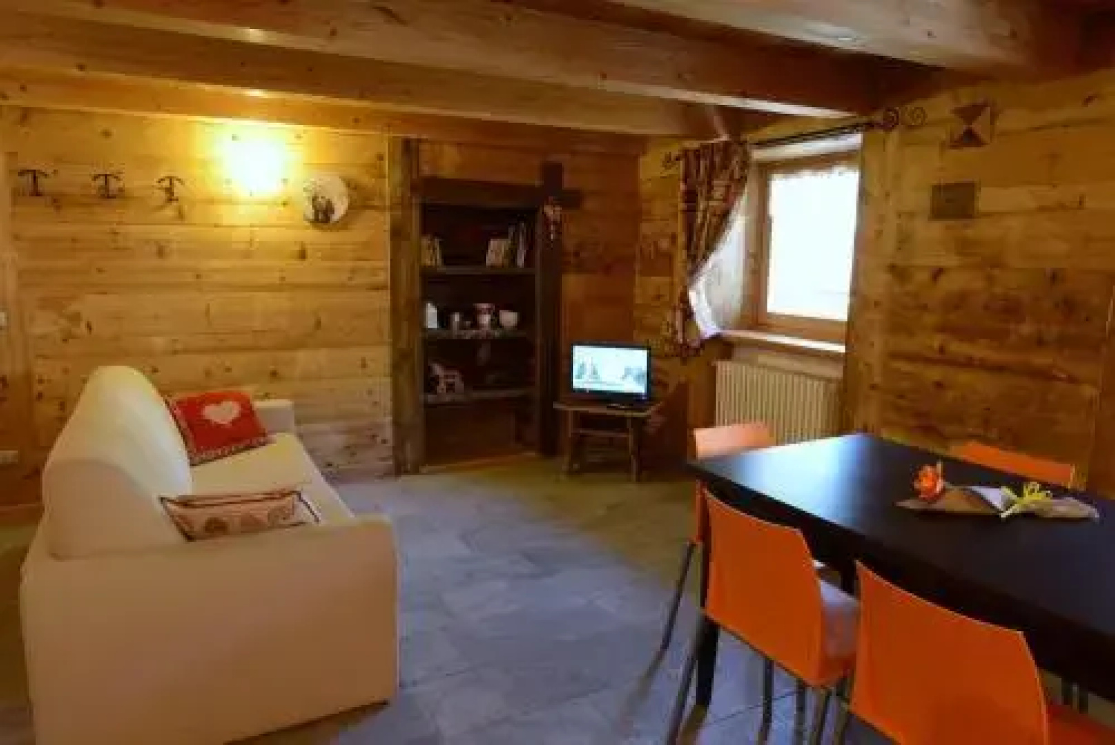 Vieilles Maisons D'Introd