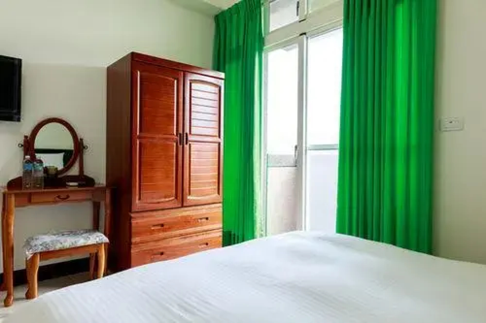 Yala Hotel