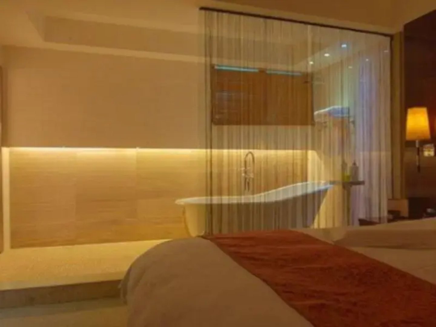 Biway Fashion Hotel - Puyang Daqing Road