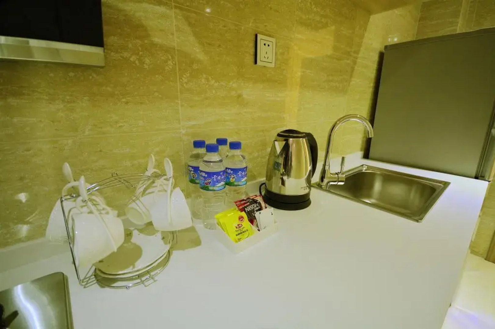 Estay Resort Happiness Garden Lijiang