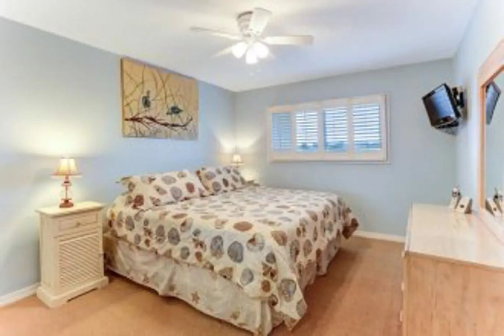 Brilliantly Decorated Condo for Your Perfect Beach Escape by RedAwning